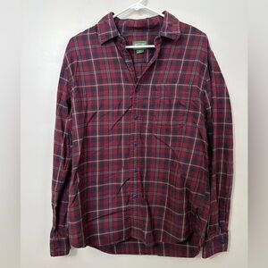 100% Cotton Classic American Eagle Men's Red & Navy Plaid Button-Down Shirt